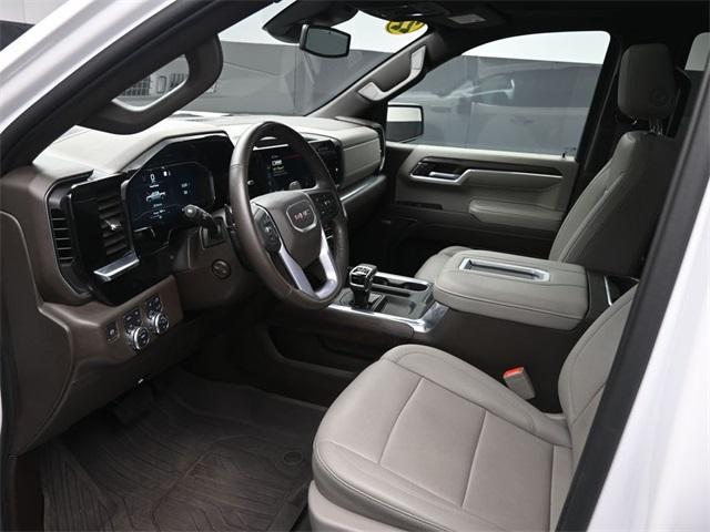 used 2022 GMC Sierra 1500 car, priced at $43,489