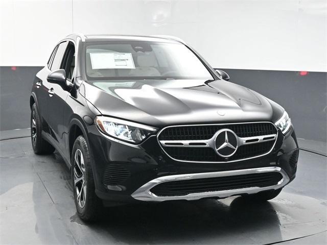 new 2025 Mercedes-Benz GLC 350e car, priced at $65,855