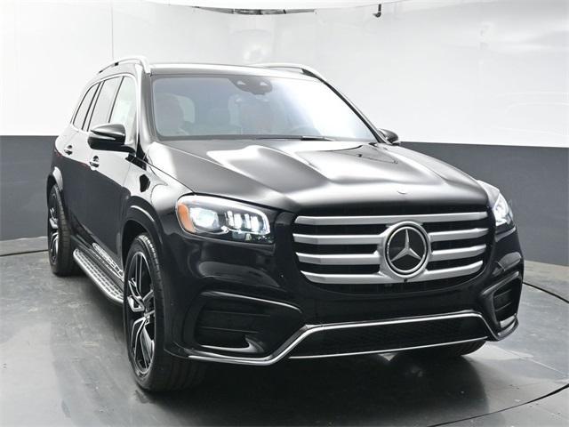 new 2025 Mercedes-Benz GLS 450 car, priced at $103,770