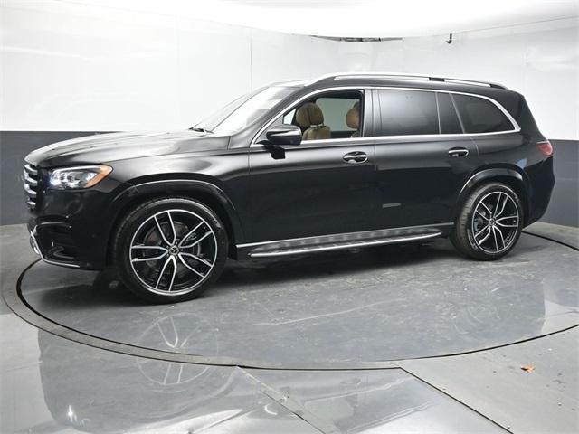 new 2025 Mercedes-Benz GLS 450 car, priced at $103,770