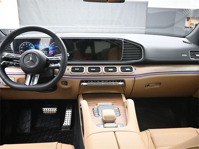 new 2025 Mercedes-Benz GLS 450 car, priced at $103,770