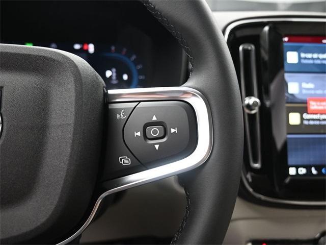 new 2025 Volvo XC40 car, priced at $47,435