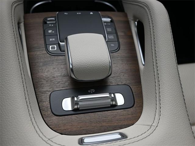 new 2025 Mercedes-Benz GLS 450 car, priced at $96,480