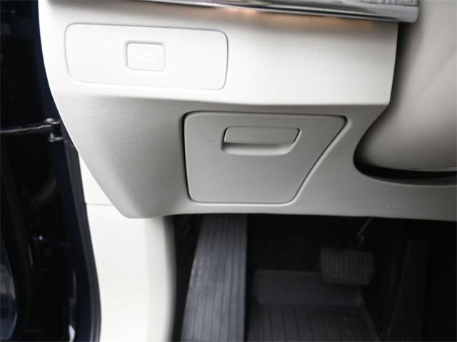 used 2023 Volvo XC90 car, priced at $42,315