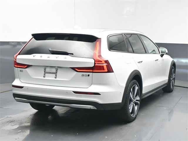 used 2023 Volvo V60 Cross Country car, priced at $41,499