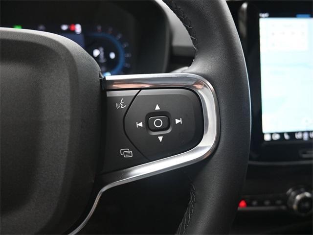 used 2025 Volvo XC40 car, priced at $33,733