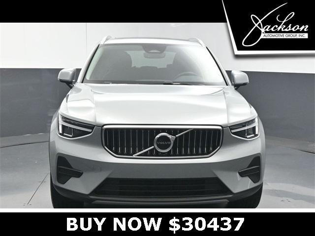 used 2025 Volvo XC40 car, priced at $32,250