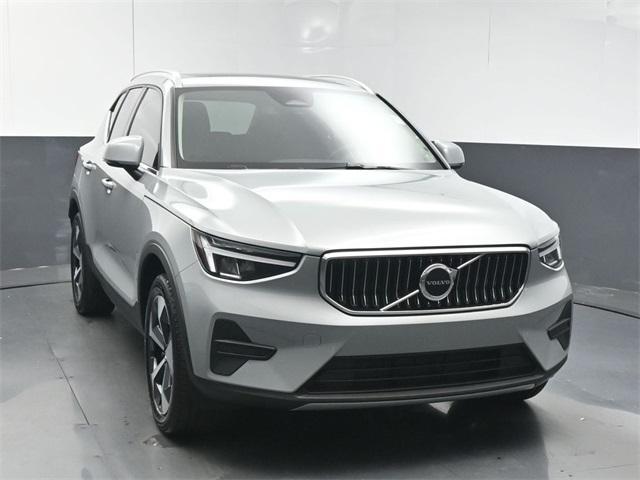 used 2025 Volvo XC40 car, priced at $33,733