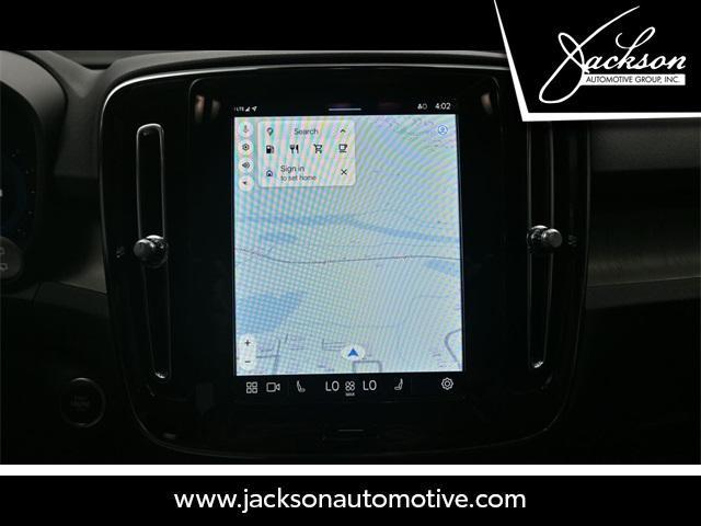 used 2025 Volvo XC40 car, priced at $32,250