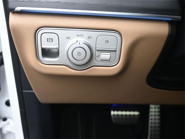 new 2025 Mercedes-Benz GLS 450 car, priced at $102,600