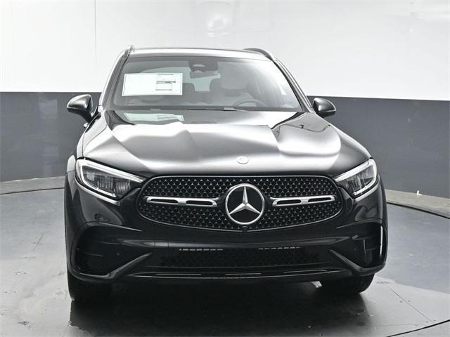 new 2025 Mercedes-Benz GLC 300 car, priced at $58,005