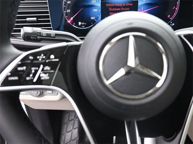 new 2025 Mercedes-Benz GLE 450 car, priced at $82,450