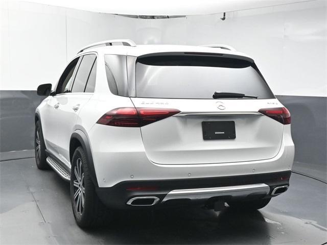 new 2025 Mercedes-Benz GLE 450 car, priced at $82,450