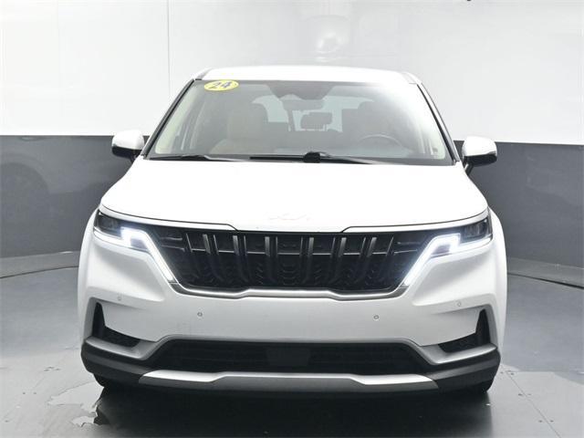 used 2024 Kia Carnival car, priced at $34,529
