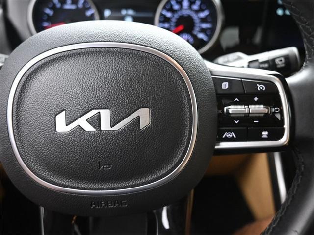 used 2024 Kia Carnival car, priced at $34,529