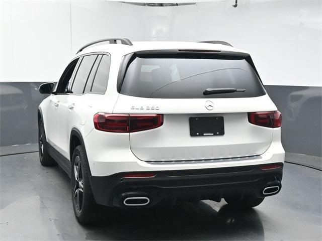 new 2025 Mercedes-Benz GLB 250 car, priced at $53,585