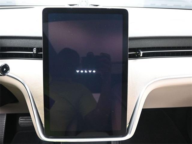 new 2025 Volvo EX90 car, priced at $95,140