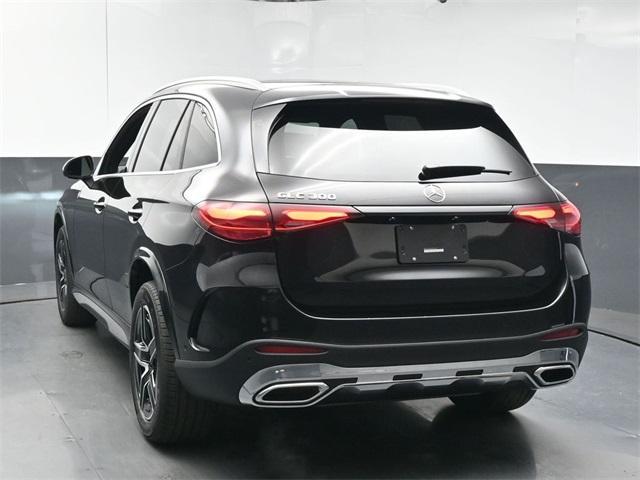 new 2025 Mercedes-Benz GLC 300 car, priced at $56,085