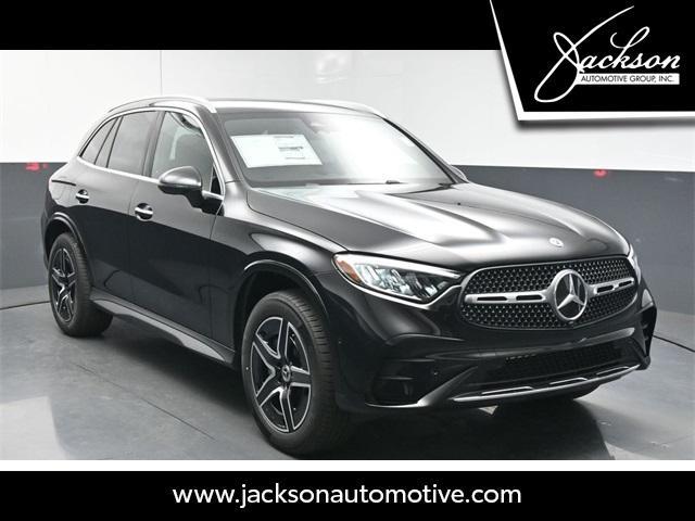 new 2025 Mercedes-Benz GLC 300 car, priced at $56,085