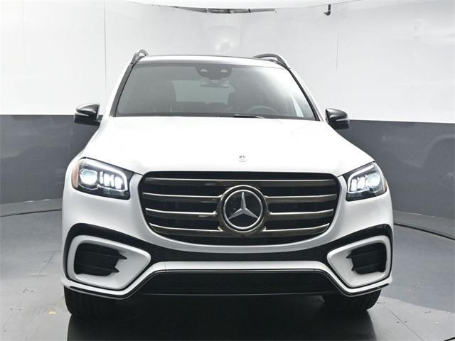 new 2025 Mercedes-Benz GLS 450 car, priced at $104,770