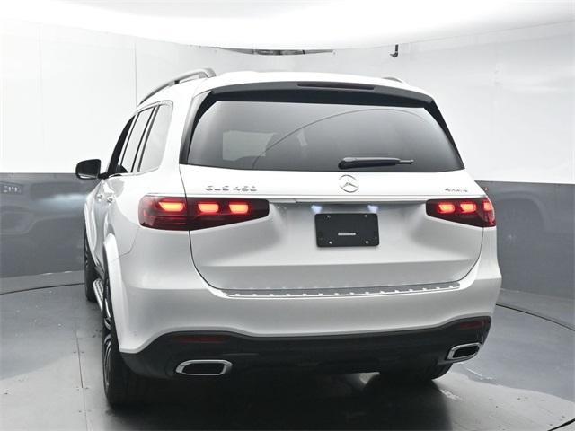 new 2025 Mercedes-Benz GLS 450 car, priced at $104,770