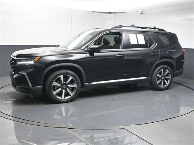 used 2023 Honda Pilot car, priced at $45,444