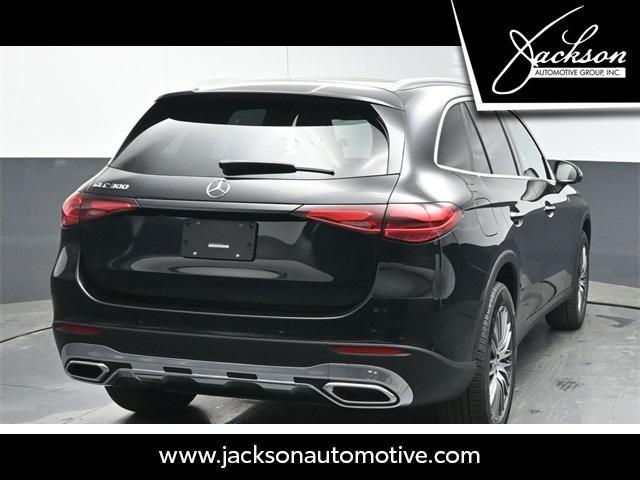 new 2025 Mercedes-Benz GLC 300 car, priced at $53,235