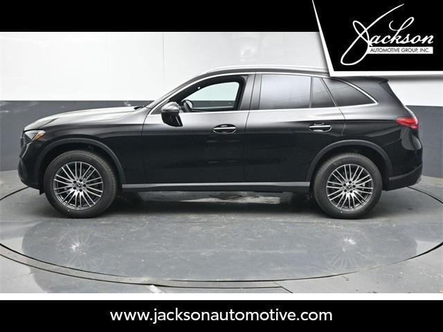 new 2025 Mercedes-Benz GLC 300 car, priced at $53,235