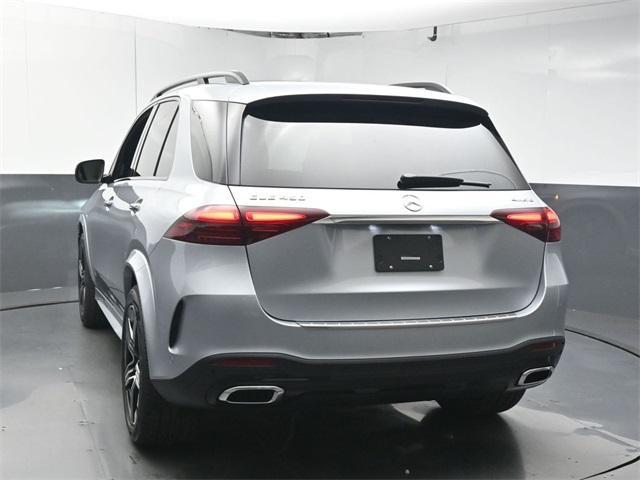 new 2026 Mercedes-Benz GLE 450 car, priced at $82,700