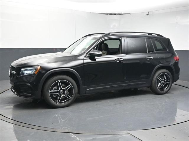 new 2025 Mercedes-Benz GLB 250 car, priced at $51,050