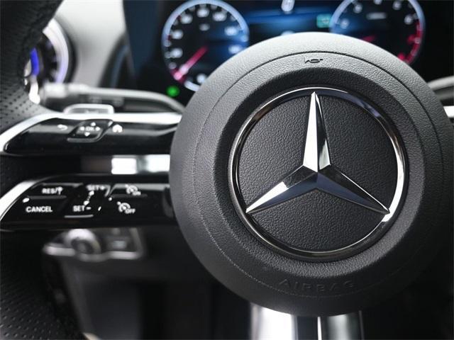 new 2025 Mercedes-Benz GLB 250 car, priced at $51,050