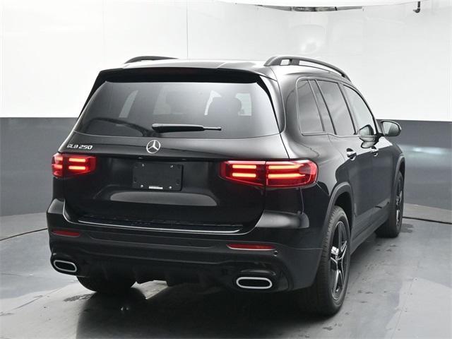 new 2025 Mercedes-Benz GLB 250 car, priced at $51,050