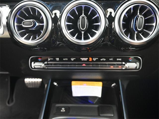 new 2025 Mercedes-Benz GLB 250 car, priced at $51,050
