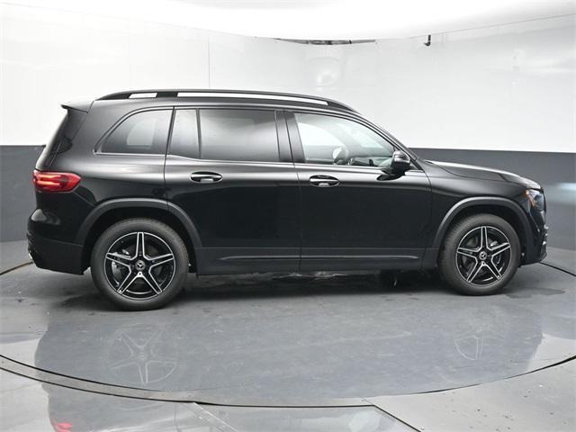 new 2025 Mercedes-Benz GLB 250 car, priced at $51,050