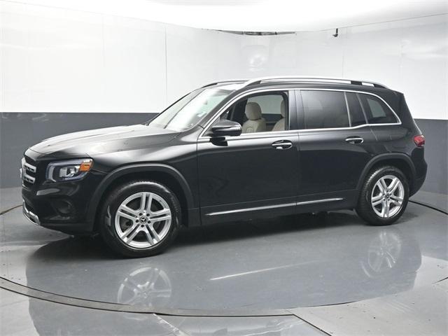 used 2021 Mercedes-Benz GLB 250 car, priced at $30,700