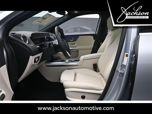 new 2025 Mercedes-Benz GLA 250 car, priced at $48,700