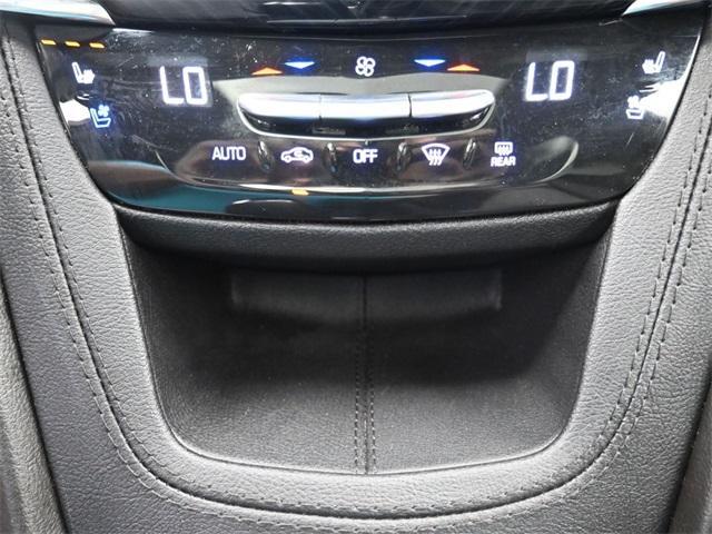 used 2023 Cadillac XT6 car, priced at $33,816