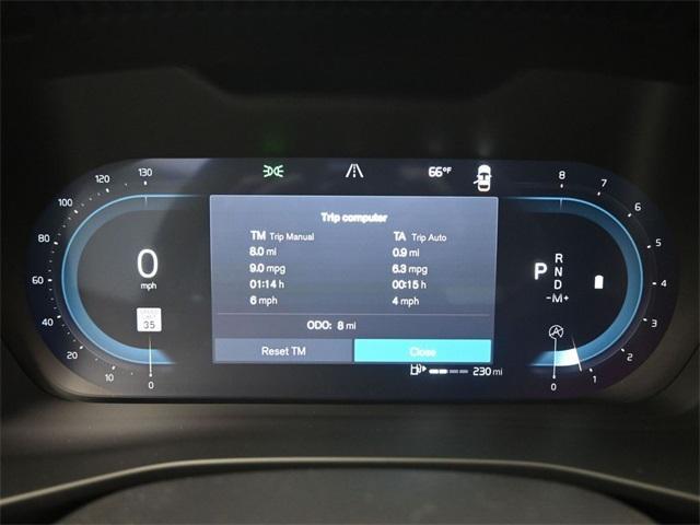 new 2025 Volvo XC40 car, priced at $43,045