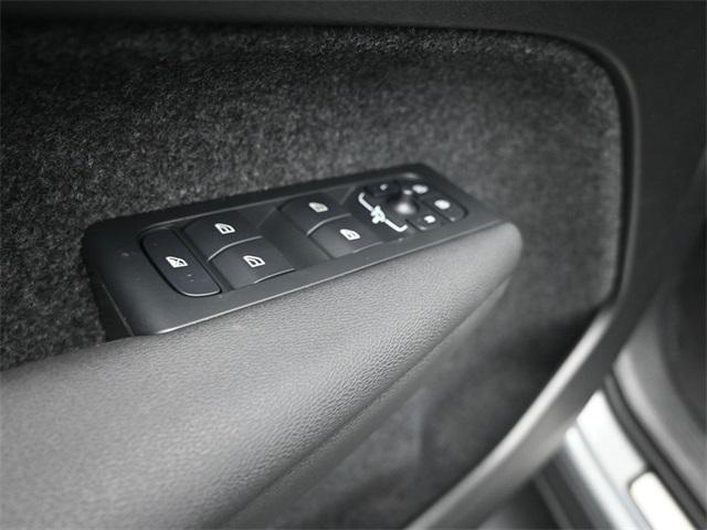 new 2025 Volvo XC40 car, priced at $43,045