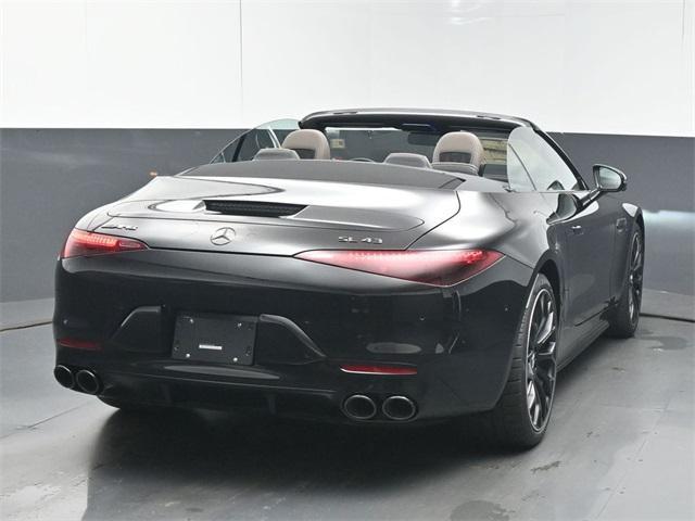 new 2026 Mercedes-Benz AMG SL 43 car, priced at $127,160
