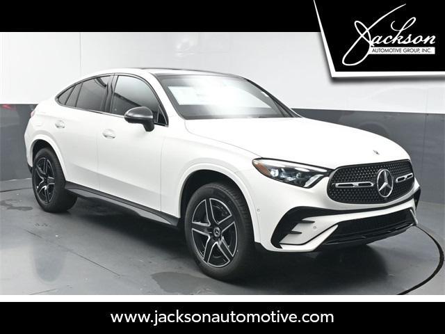 new 2025 Mercedes-Benz GLC 300 car, priced at $68,930