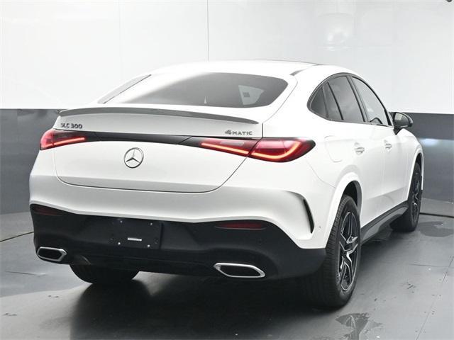 new 2025 Mercedes-Benz GLC 300 car, priced at $68,930