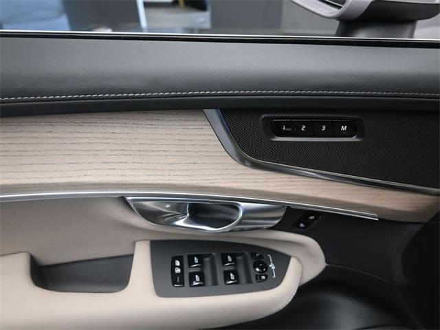 new 2026 Volvo XC90 car