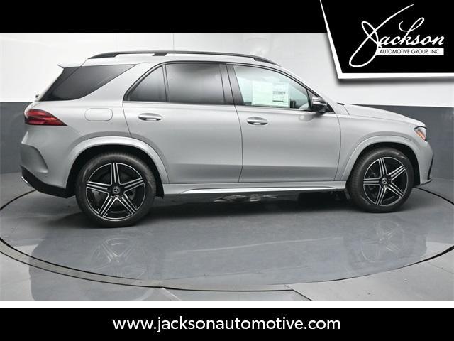 new 2025 Mercedes-Benz GLE 450 car, priced at $85,600