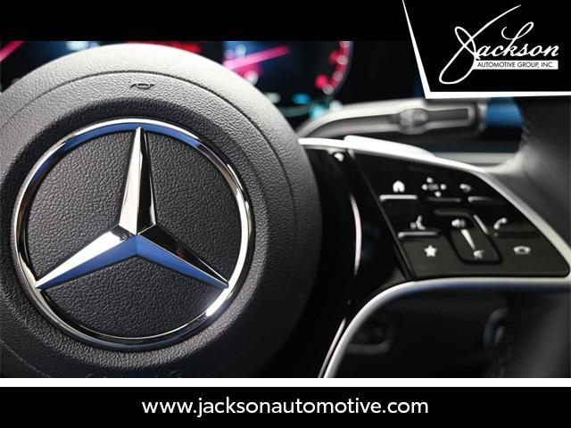 new 2025 Mercedes-Benz GLE 450 car, priced at $85,600