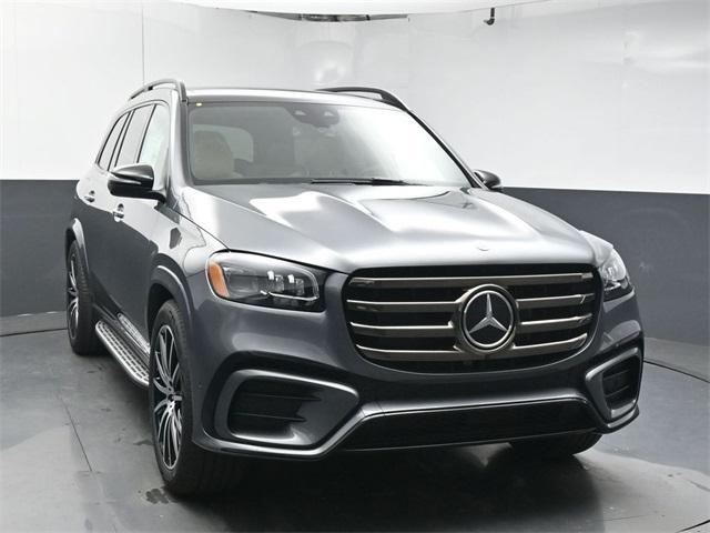 new 2025 Mercedes-Benz GLS 450 car, priced at $103,090