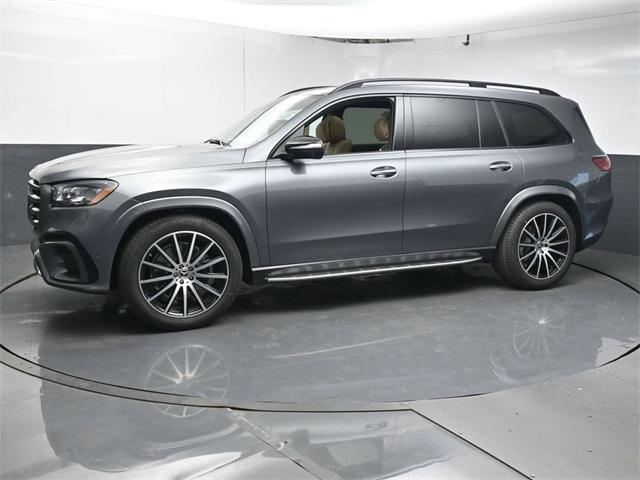 new 2025 Mercedes-Benz GLS 450 car, priced at $103,090