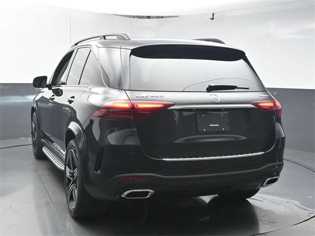 new 2026 Mercedes-Benz GLE 450 car, priced at $81,045