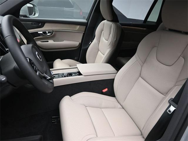 new 2025 Volvo XC90 car, priced at $73,555
