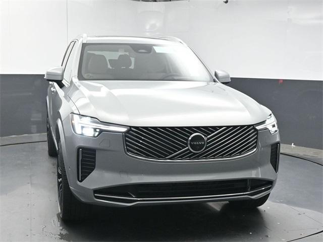 new 2025 Volvo XC90 car, priced at $73,555